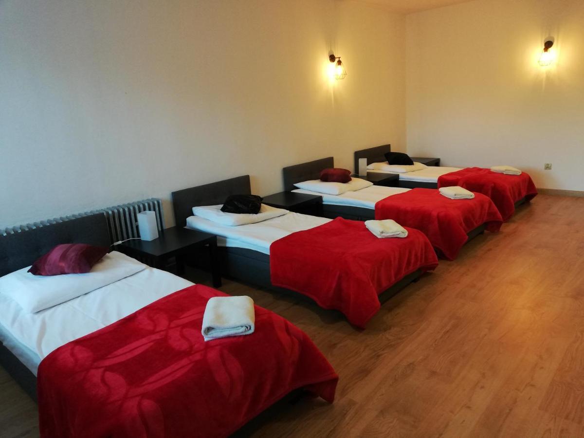 Apartamenty Nad Odra Wrocław Exteriör bild