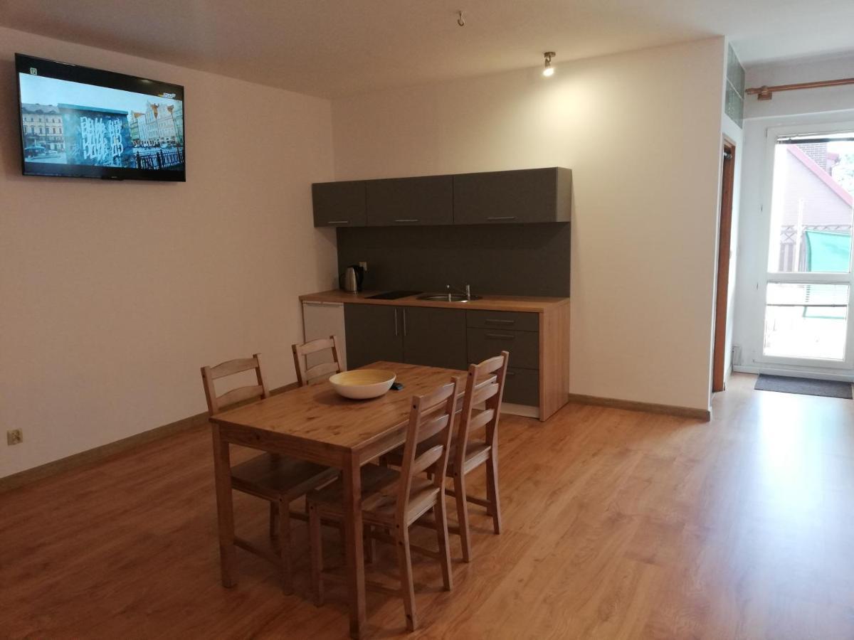 Apartamenty Nad Odra Wrocław Exteriör bild