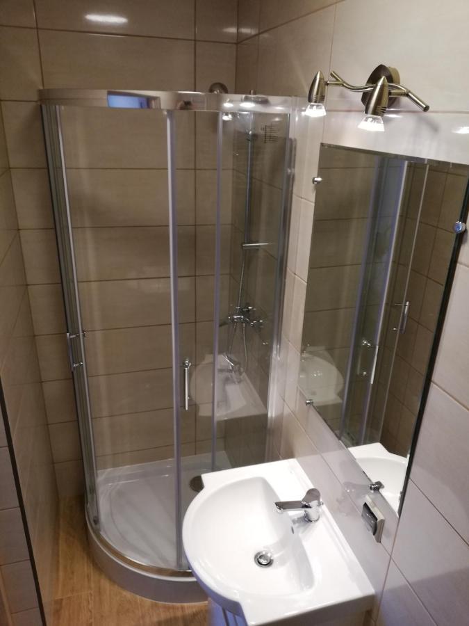 Apartamenty Nad Odra Wrocław Exteriör bild