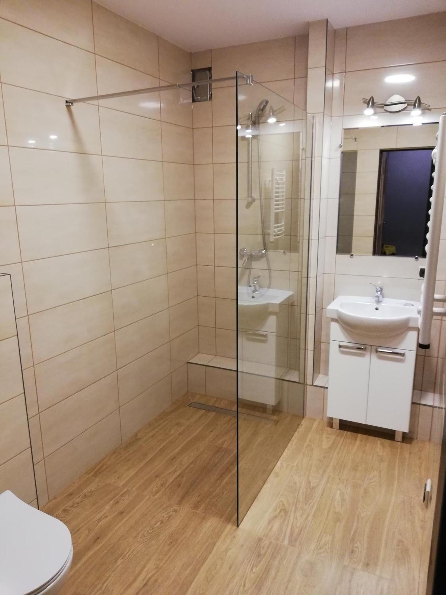 Apartamenty Nad Odra Wrocław Exteriör bild