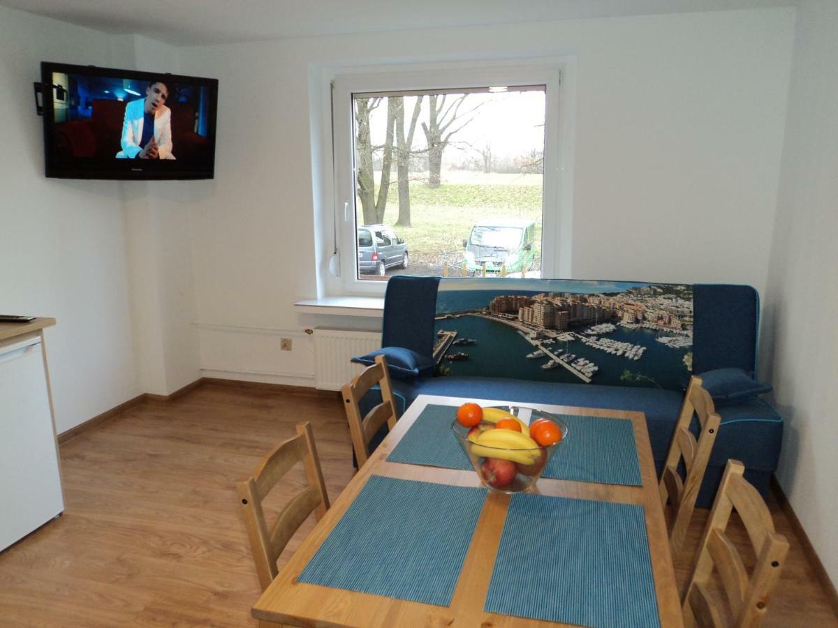 Apartamenty Nad Odra Wrocław Exteriör bild